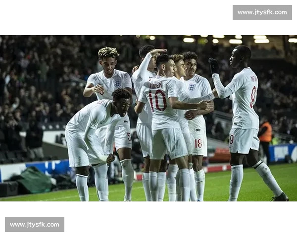 英格兰 U21 主帅敲响警钟：决赛对阵德国必须杜绝小组赛失误