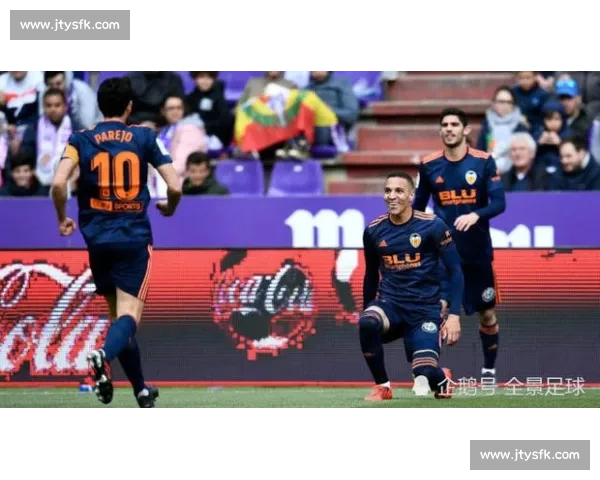 拉齐奥强硬驱逐训鹰师！露骨照片事件终落幕